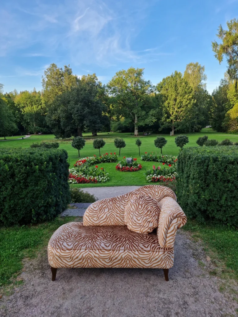 Divaani Puistonäkymä